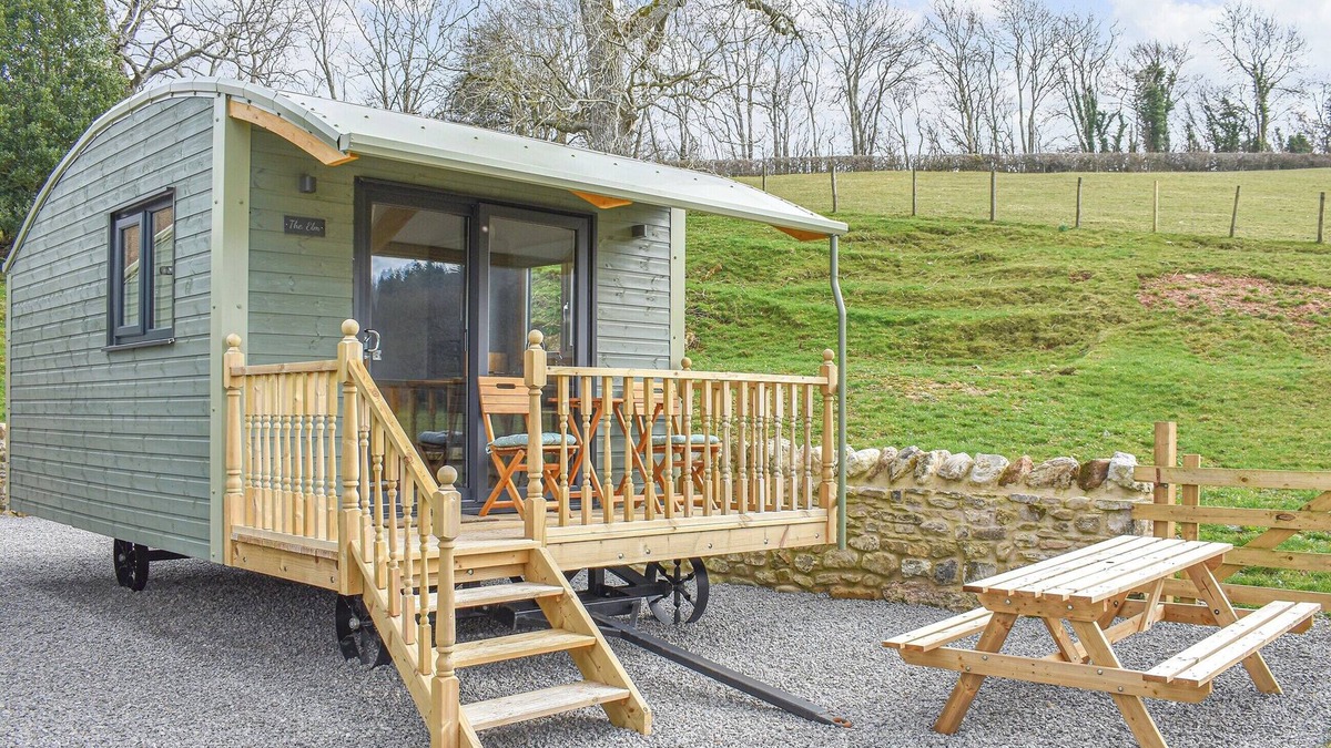 Smardale Cottage | It’s a Shepherds Hut underneath with the size and comforts of a pod on top.