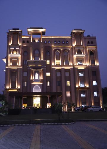 Panipat Hotel | Geeta Sarovar Portico, Panipat