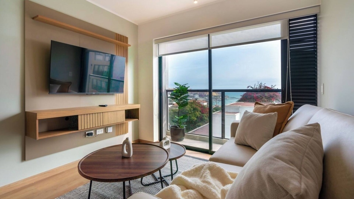 Chorrillos Apartment | Geko : Ocean Line 2BR w/panoramic view