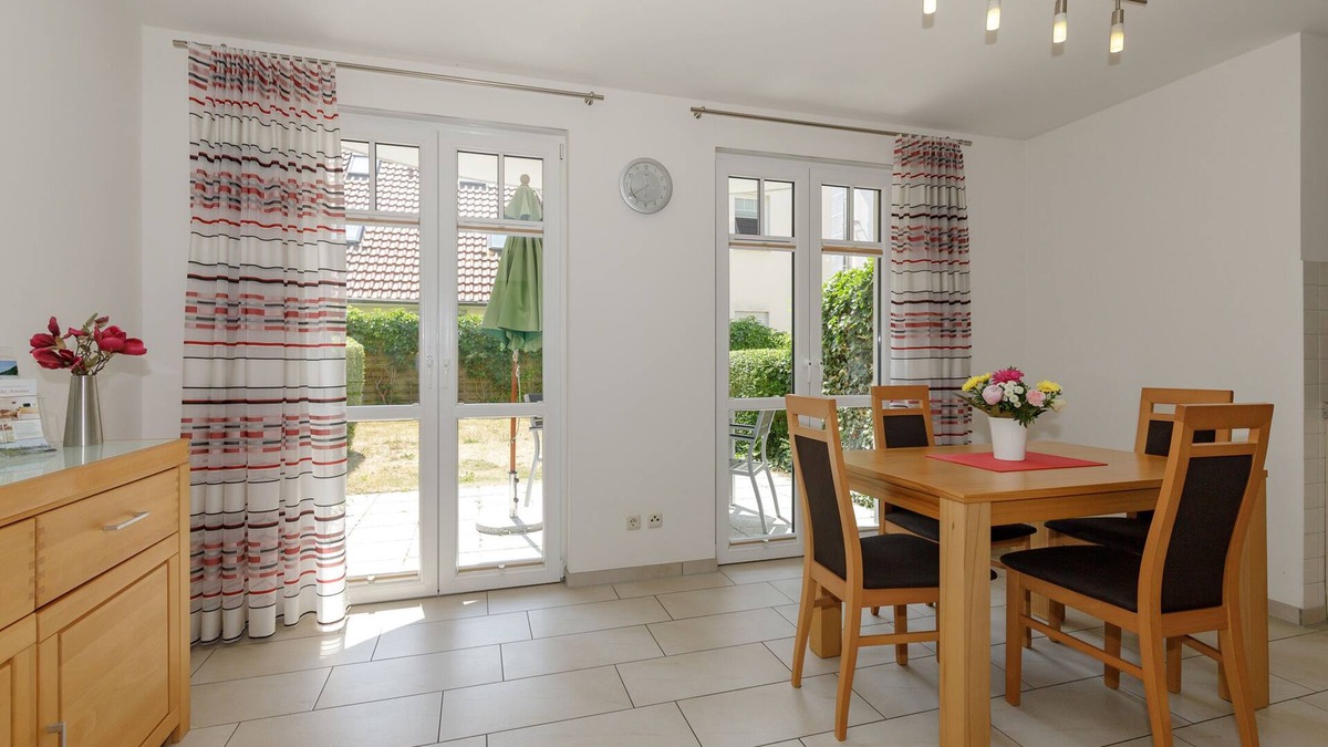 Alt Gaarz Apartment | Gemütlich und Hochwertig in Einer Schönen 2-raum Wohnung