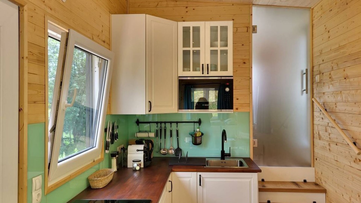 Reichenau an der Rax Apartment | Gemütliches Tiny House für Maximal Zwei Personen mit Voll Ausgestatteter Küche