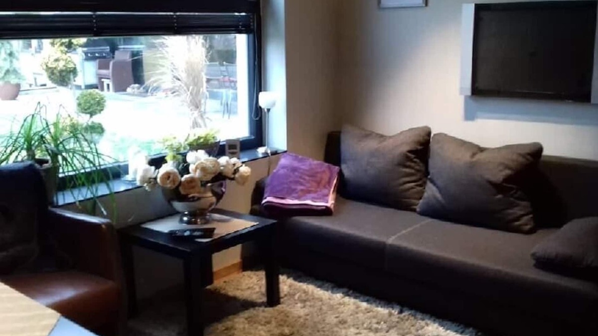 Tirschenreuth Apartment | Gemütliche Ferienwohnung mit eigener Sonnenterrasse