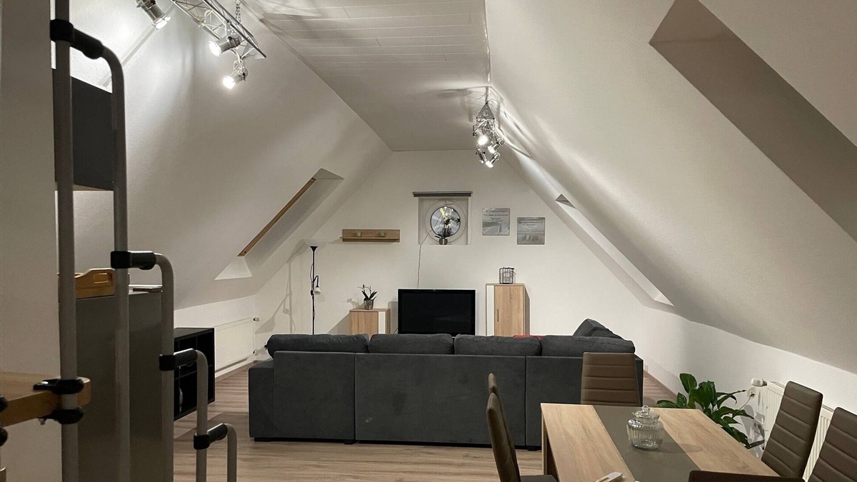 Sudlohn Apartment | Gemütliche-ferienwohnung im Spitzboden mit Besonderem Flair in Ruhigem Umfeld