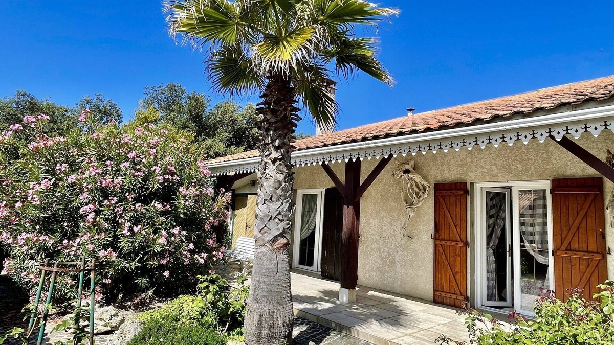Hourtin-Plage House | Gemütliches Haus mit Schöner Terrasse - Ganz Strandnah!