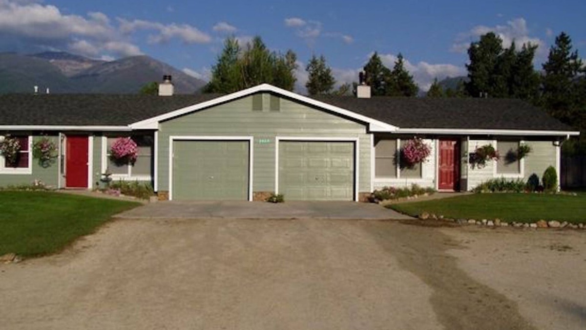 Stevensville Condo | Gem House on Riverfront: