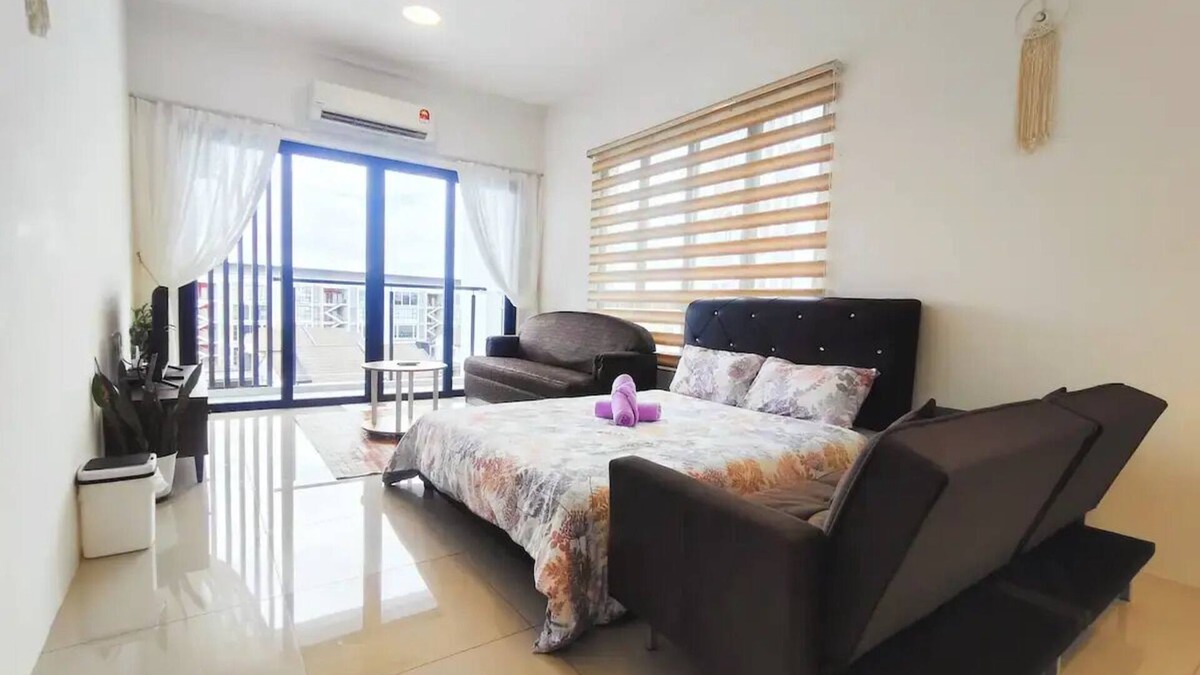 Kuching Apartment | Gem Suites Minimalist 2BR 3bed Entire Apartment
