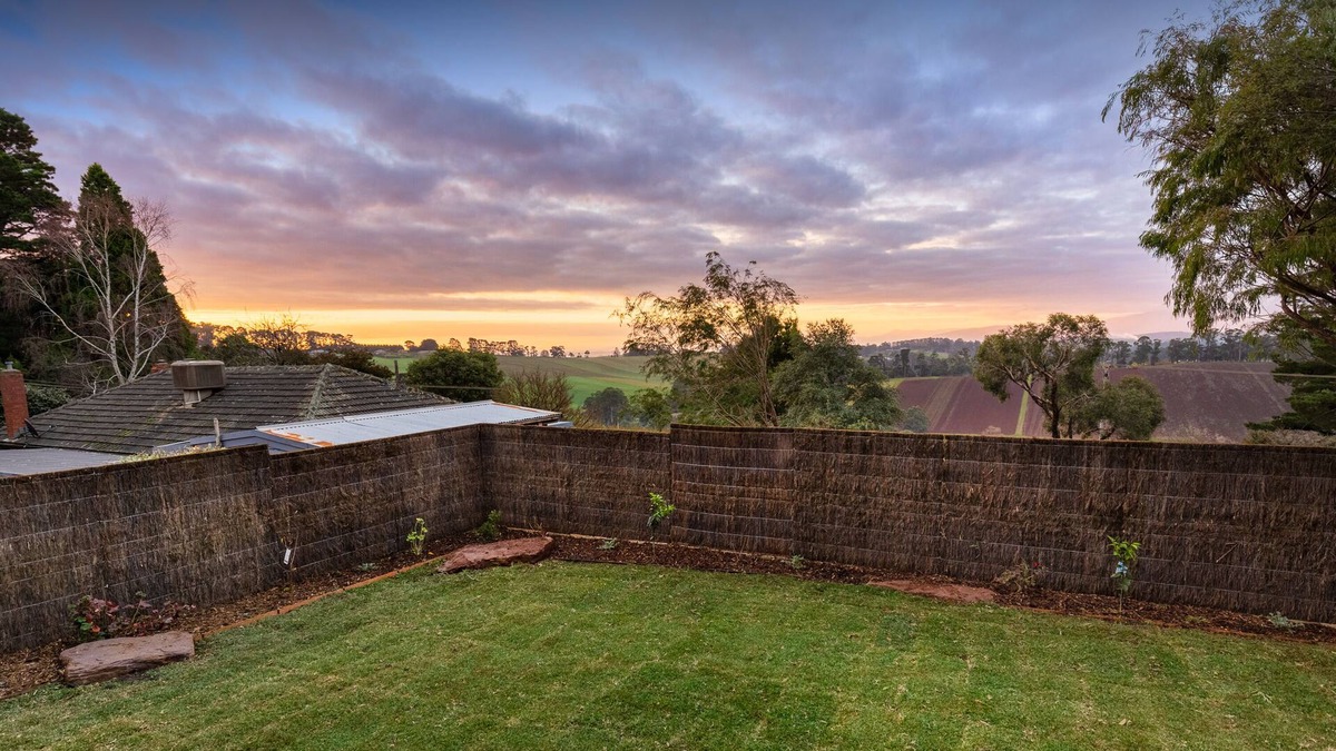 Gembrook House | Gembrook Views