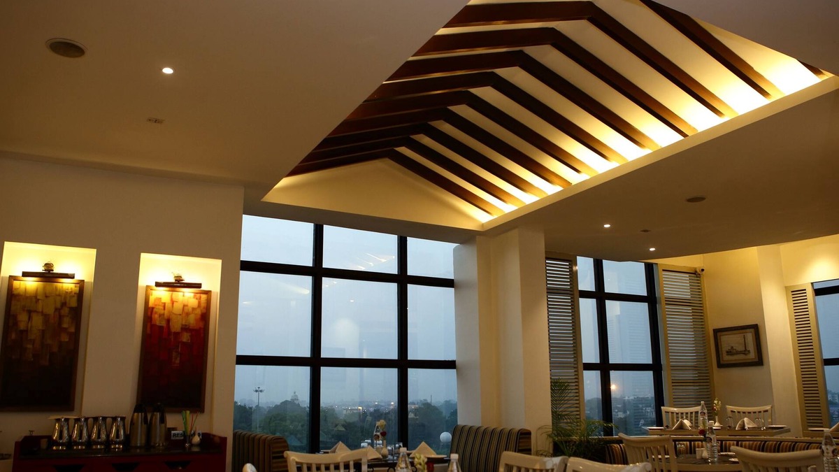 Mohangarh Hotel | Gemini Continental Lucknow