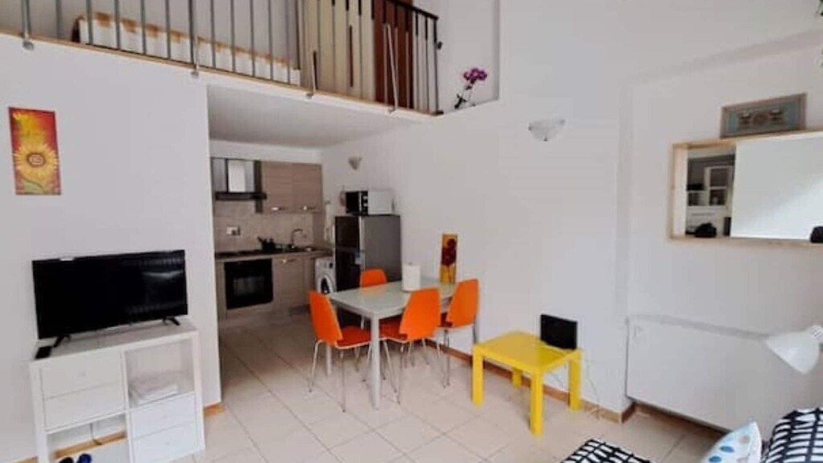Novoli - San Donato Apartment | Gemme Fiorentine Martina apartment free parking 5 minutes from centre by train