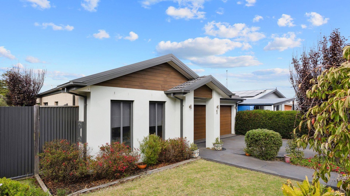 Sunderland Bay House | Gemstone at Sunderland Bay