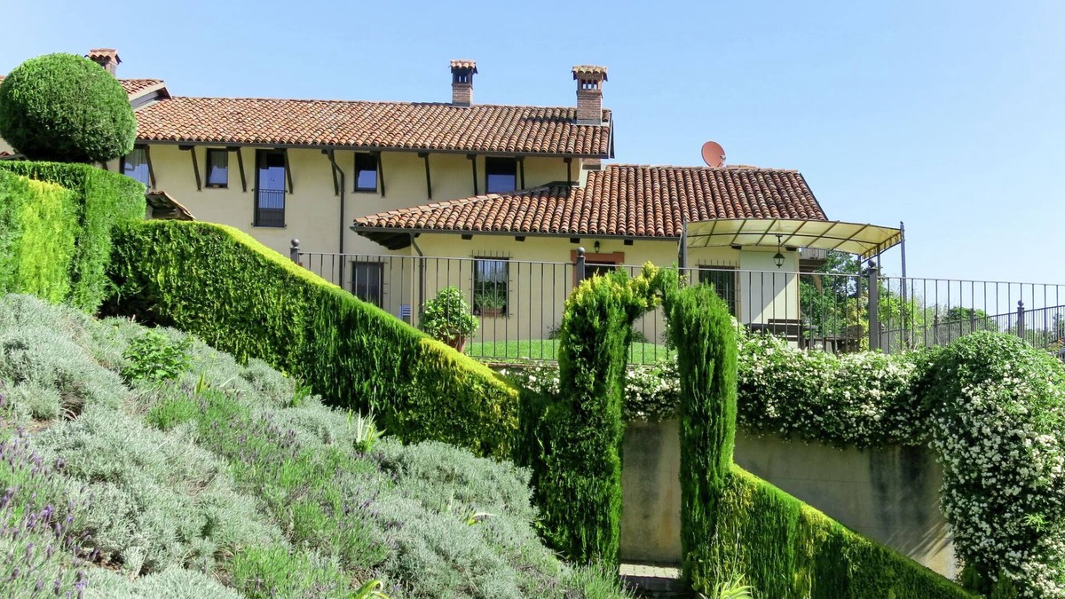 Bene Vagienna House | General Massena (NAZ113) by Interhome