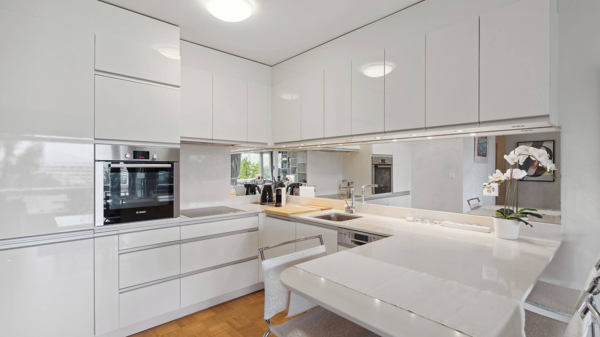 Le Grand-Saconnex Apartment | Geneva apartment located near the UN and 10 minutes walk from the airport.