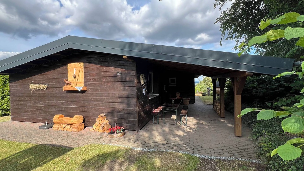 Bromskirchen House | Geniet in ons Vrijstaande Vakantiehuis met Sauna, Midden in de Natuur