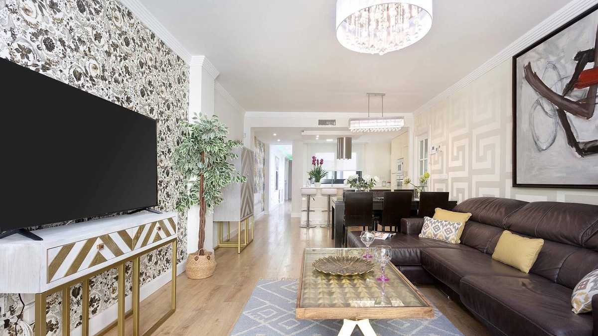 Camino de Ronda Apartment | Genteel Home Velazquez