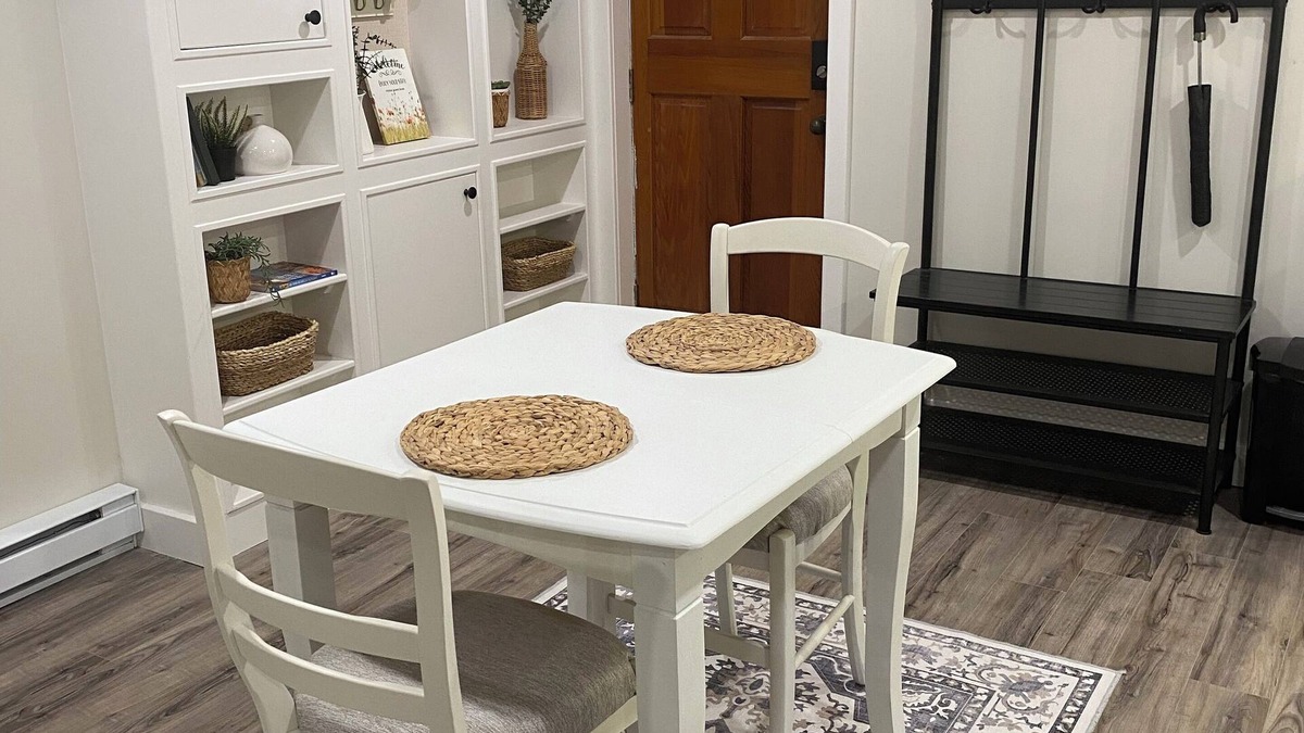 Dartmouth Apartment | Gertie's Nook: Charming Private Studio Space close to everything!