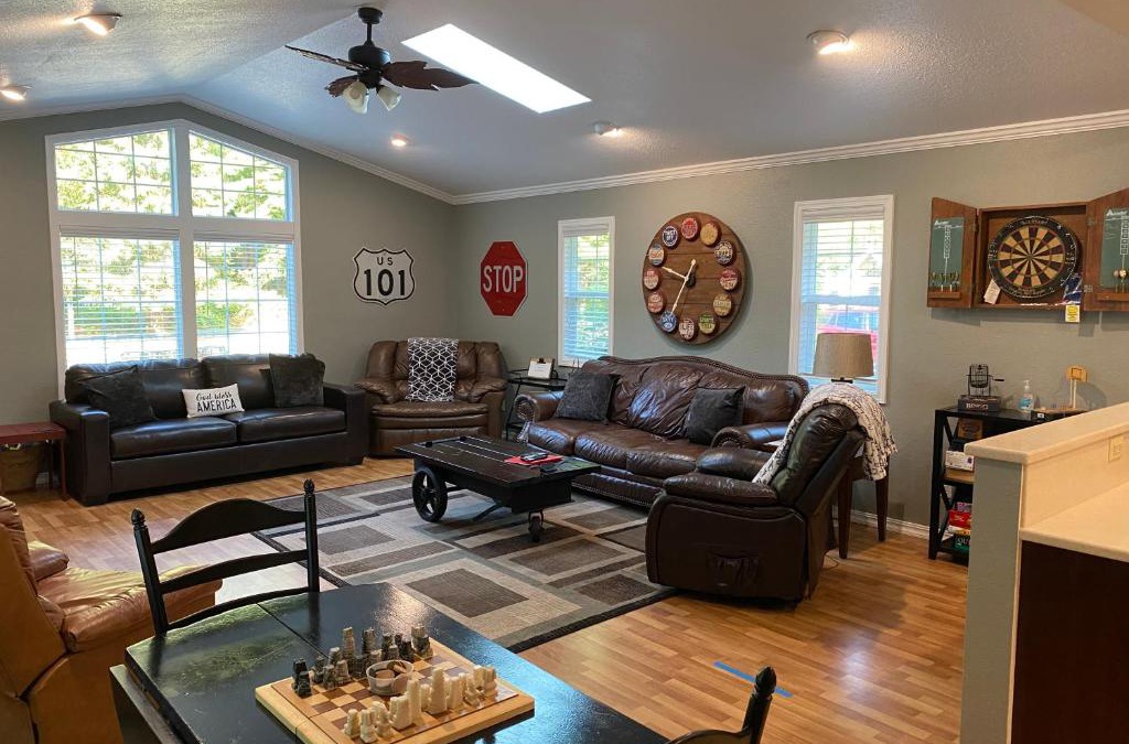 Crescent City Apartment | Get away in the Redwoods