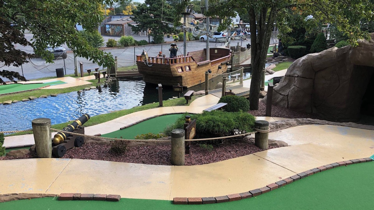 Gwinnett Place Hotel | Get Ready for Adventure! 4 Spacious units awaits. Near Sweet Water Park