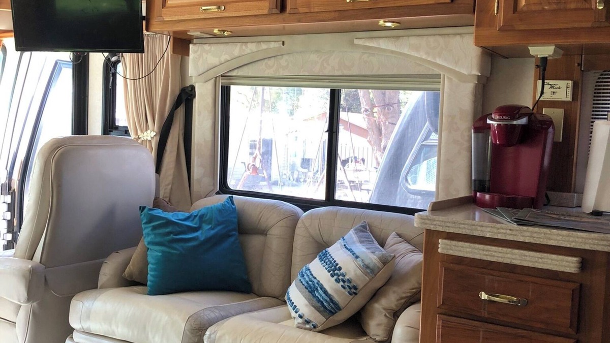 Bosque Farms House | Getaway in the Bosque Cozy RV in Charming Bosque Farms
