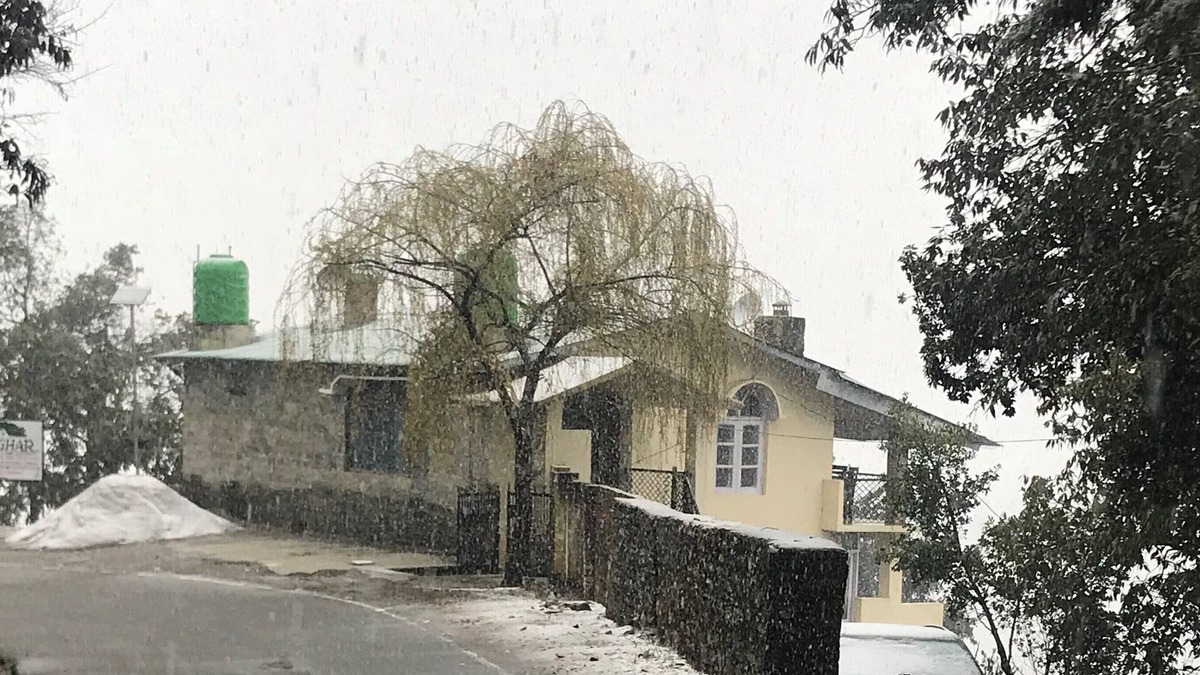 Ramgarh House | Ghar is nestled in the lap of nature surrounded by thick oak forest and orchards