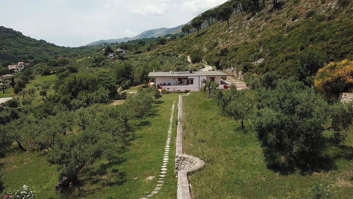 Selvacava Apartment | Giada Holiday Home - 2 Bedroom Apartment with Balcony