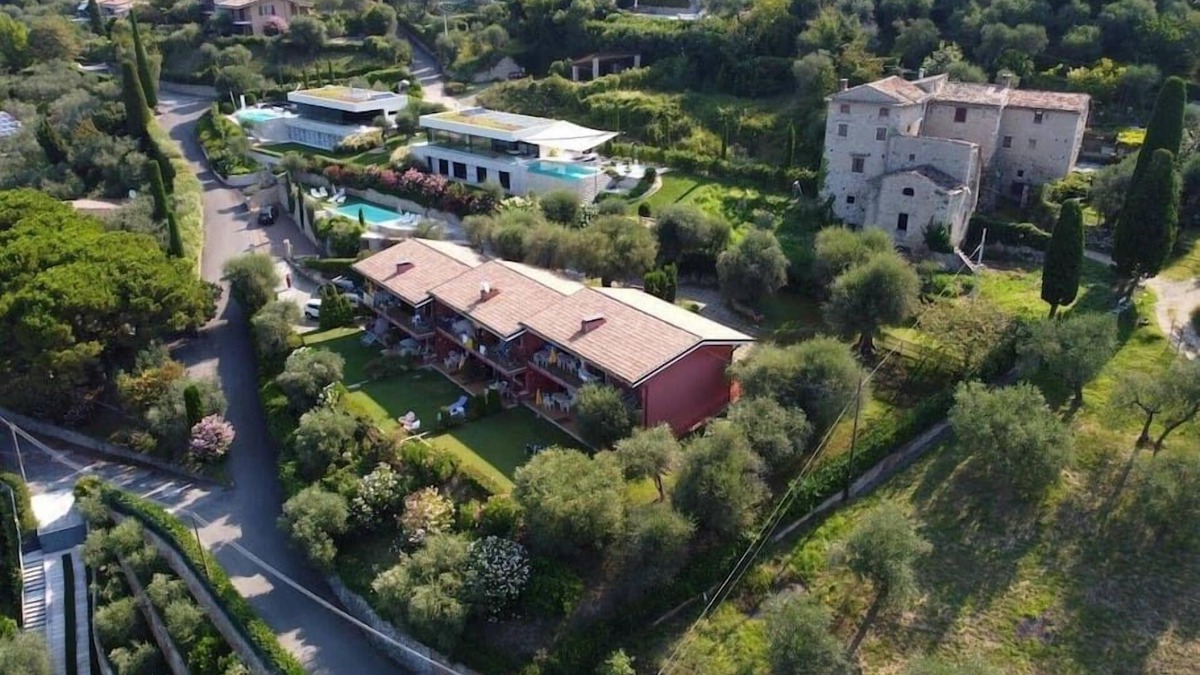 Frader Apartment | Gianni with 3 bedrooms with balcony and lake view