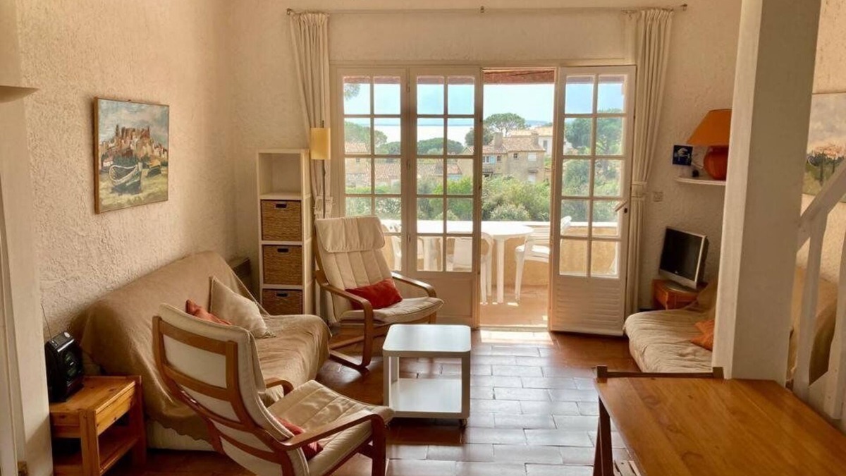 La Croix-Valmer Apartment | Gigaro- balcony with beautiful sea views