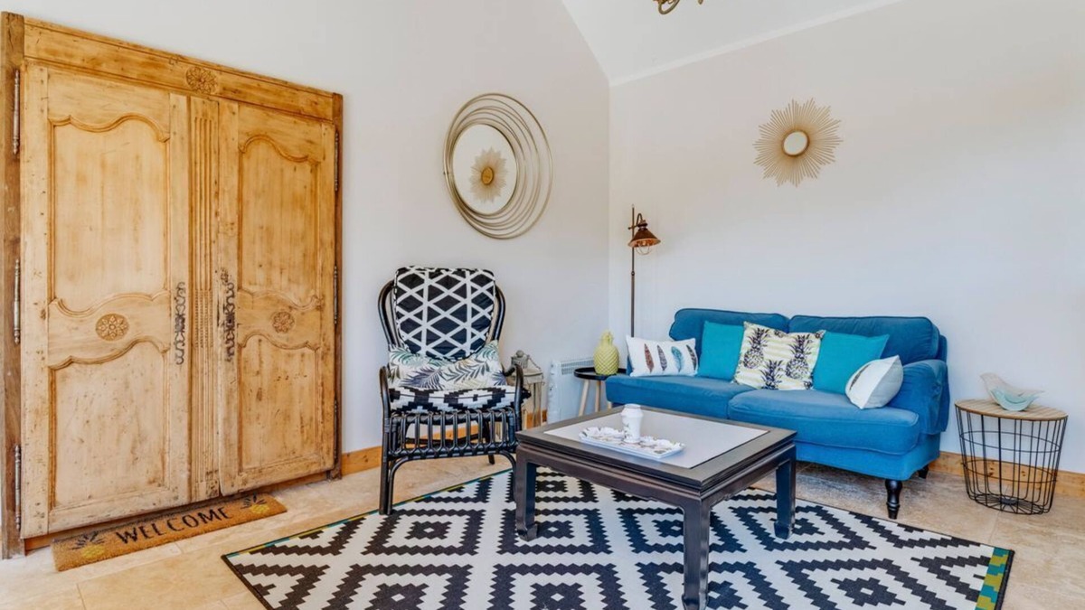 Vezac Villa | Gil’s Workshop - One Bedroom Villa, Sleeps 2