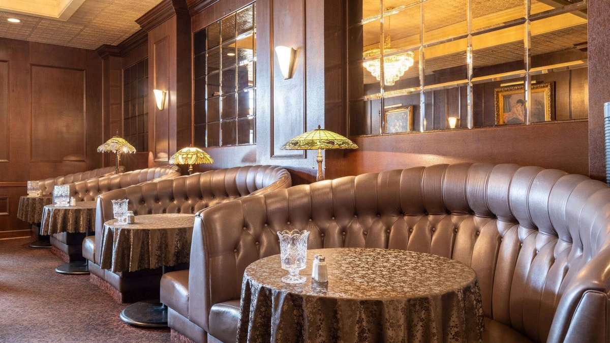 Ketchikan Hotel | Gilmore Hotel, Trademark Collection by Wyndham