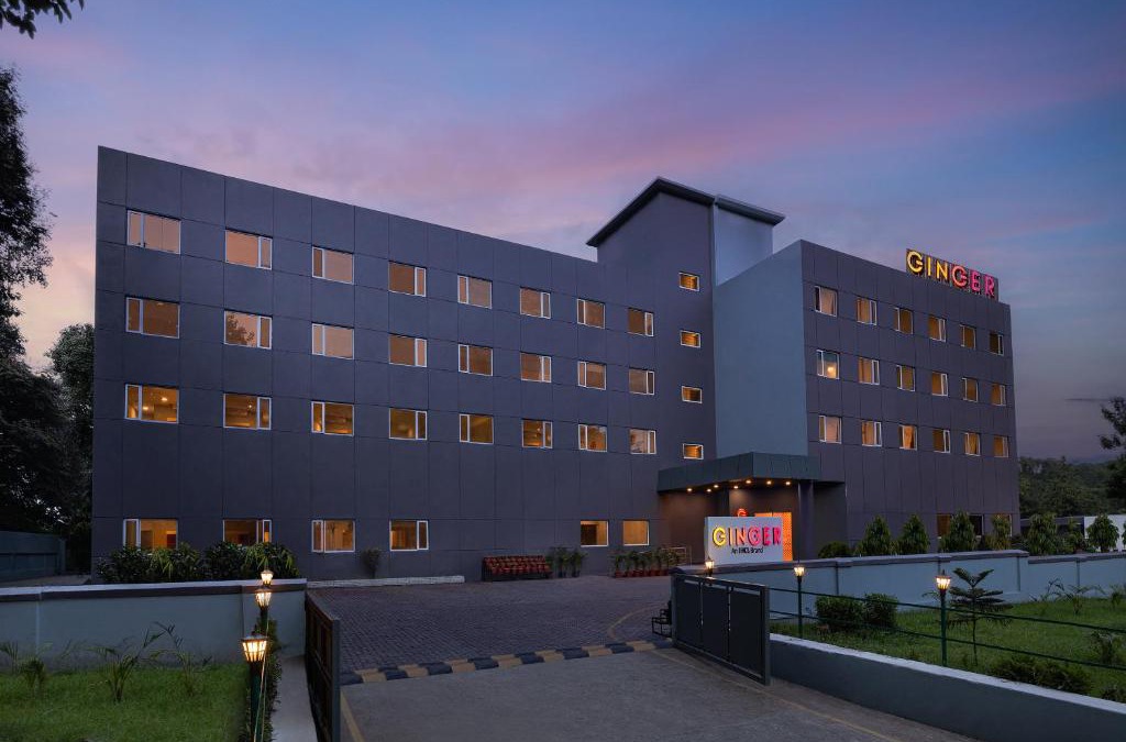 Bistupur Hotel | Ginger Jamshedpur