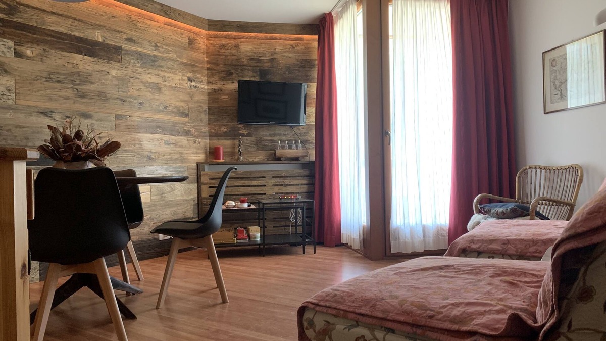 Cervinia House | Giomein, Ski in Ski out, via Giomein building I CIN IT007071C2E5F3AY8P