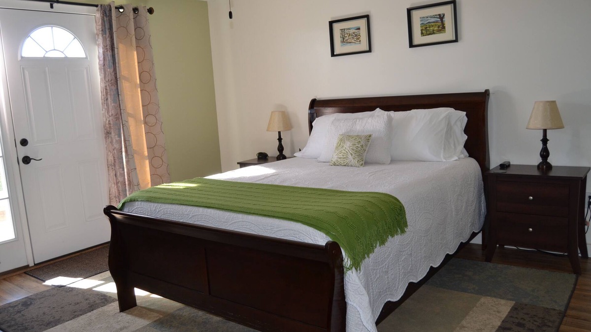 Hermann House | Gipfel Suite - Himmel Haus Bed & Breakfast