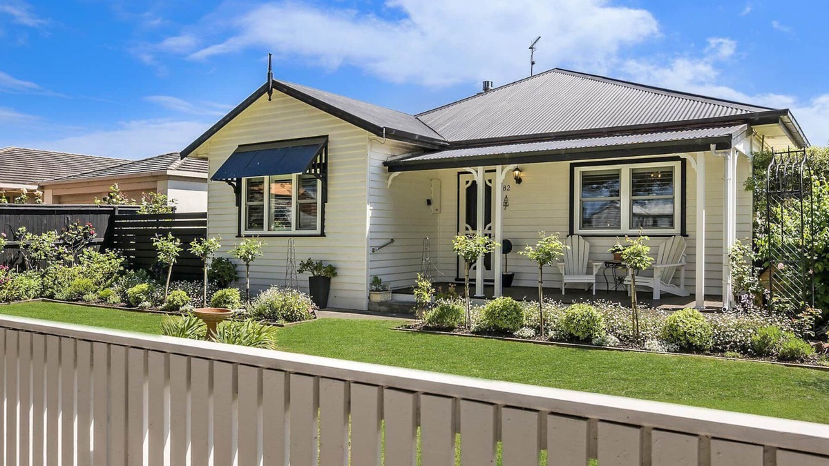 Port Fairy House | Gipps Getaway - cottage style charm