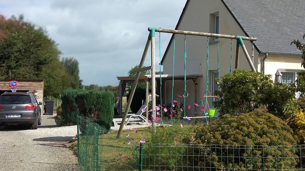 Hudimesnil Cottage | Gite 10 km from Granville in hudimesnil (Manche-Sud)