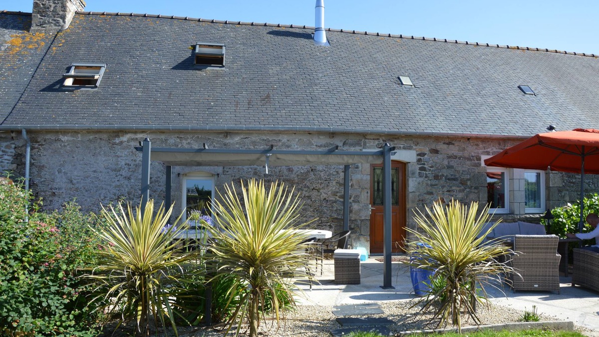 Plancoet Cottage | Gite 3 bedrooms, 3 bathrooms, 3 toilets between St Malo, Dinan, Erquy en BRETAGNE