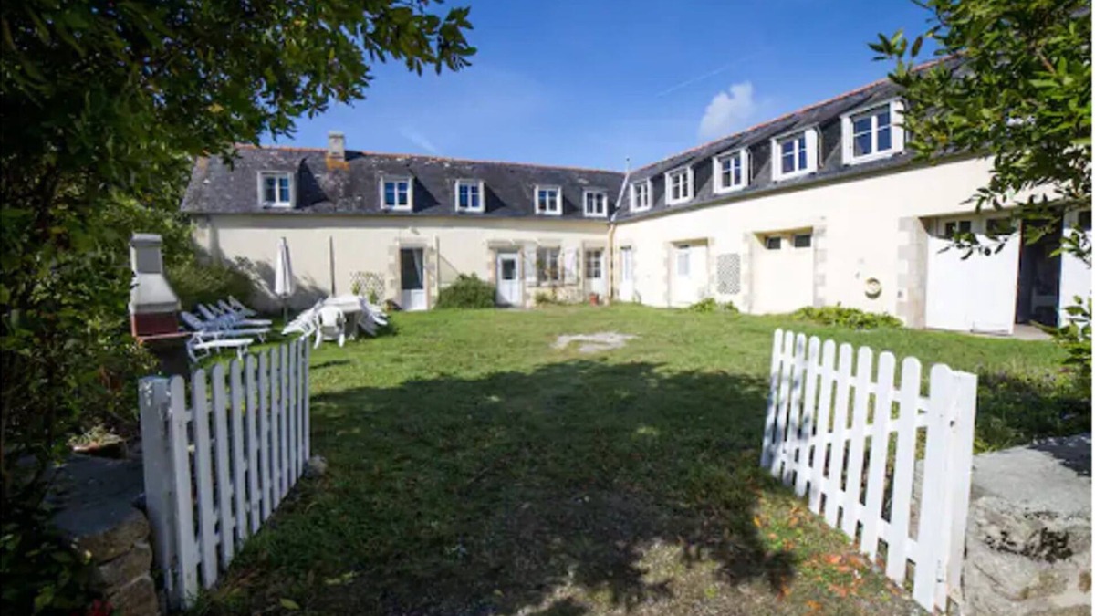 Loctudy House | Gite - 800 m from the sea & commodities in a parc of 3,5ha for familly event -