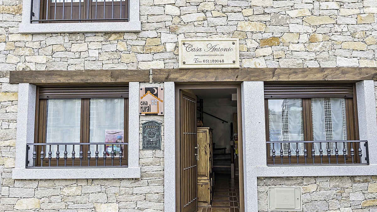 Vitigudino Cottage | GÎte Antonio for 6 people in Salamanca, with swimming pool and Wi-Fi connection/OFFERS