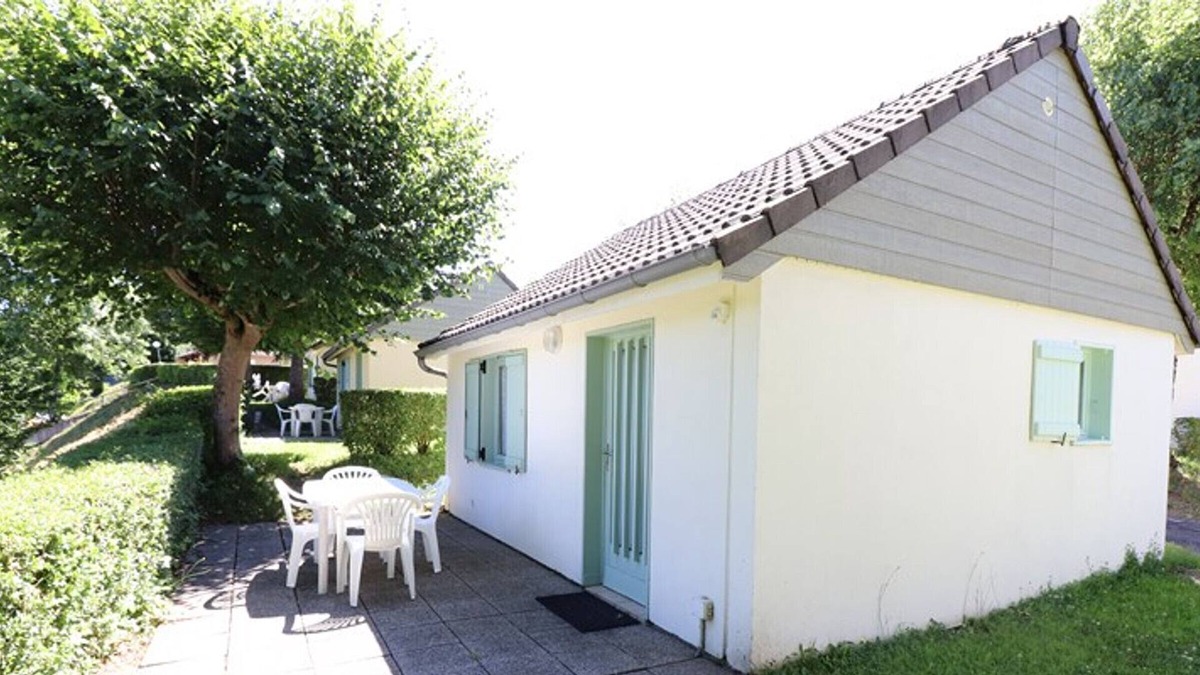 Arnac Cottage | Gite Arnac, 1 bedroom, 4 persons
