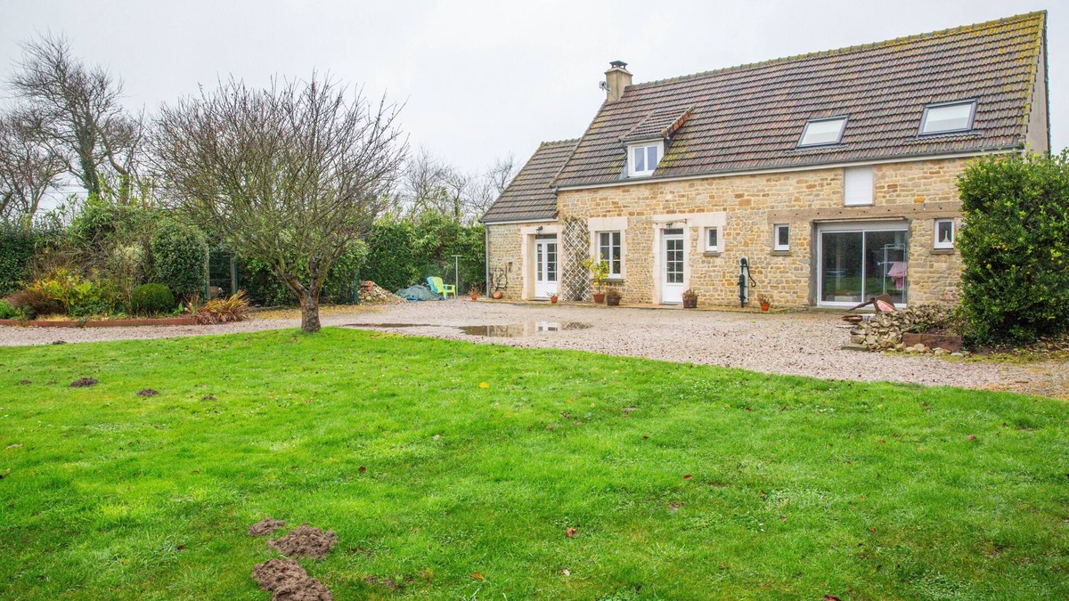 Sainte-Marie-du-Mont House | Gite Barbey - A 500m de la Mer