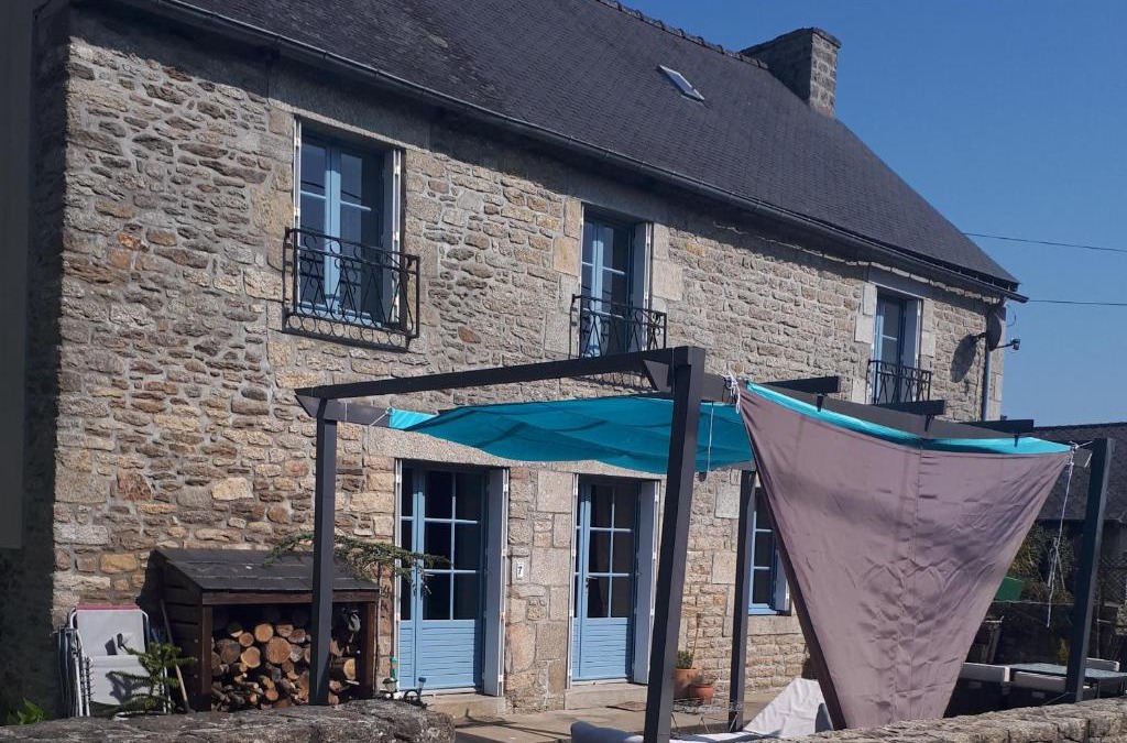 Plumaudan House | Gite Bleu Brittany near Dinan