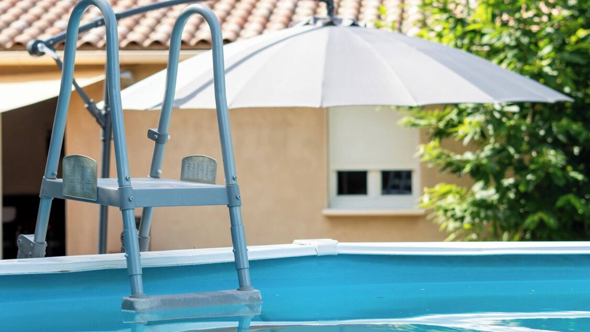 Branoux-les-Taillades Cottage | Gîte Cevennes of even foot comfort with private swimming pool 12 pers