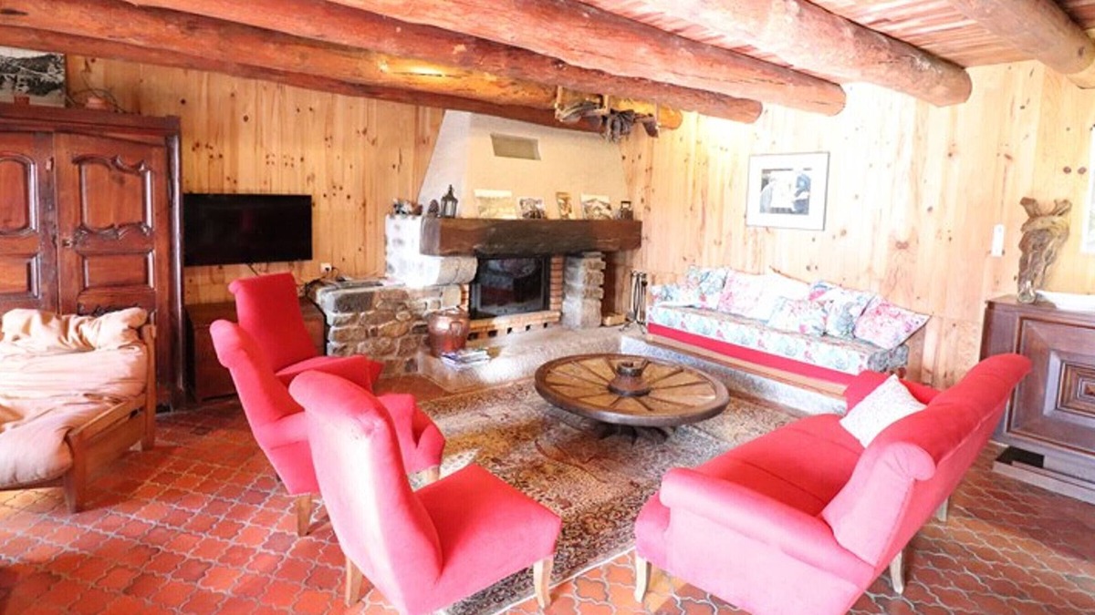 Chaliers Cottage | Gite Chaliers, 3 bedrooms, 6 persons