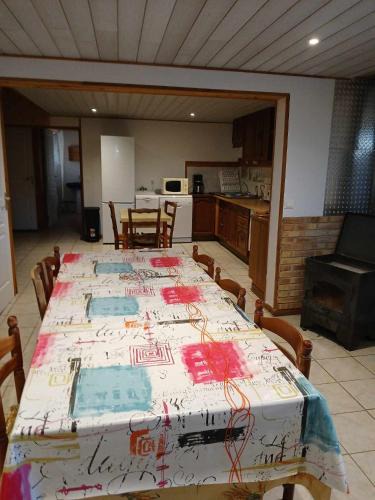 Saint-Privat-du-Dragon House | Gite Chez Coste Gilles
