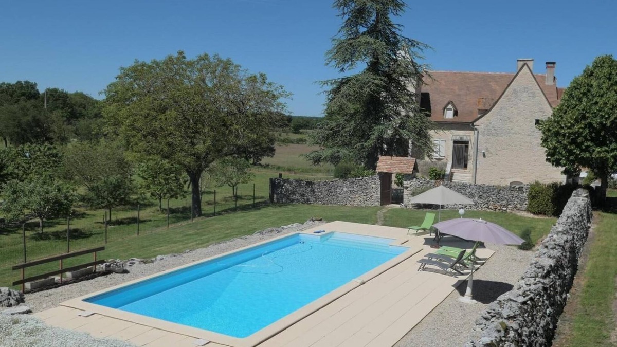 Le Bastit House | Gite de Chalvet - BASTIT (LE)