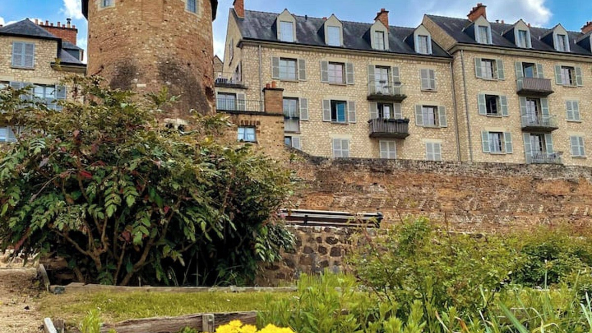 Flore House | Gite de la Rivière en Ville Proche Pole du Cheval