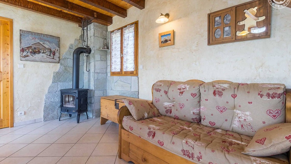 Saint-Pancrace House | Gite DES Colonnes - St-pancrace