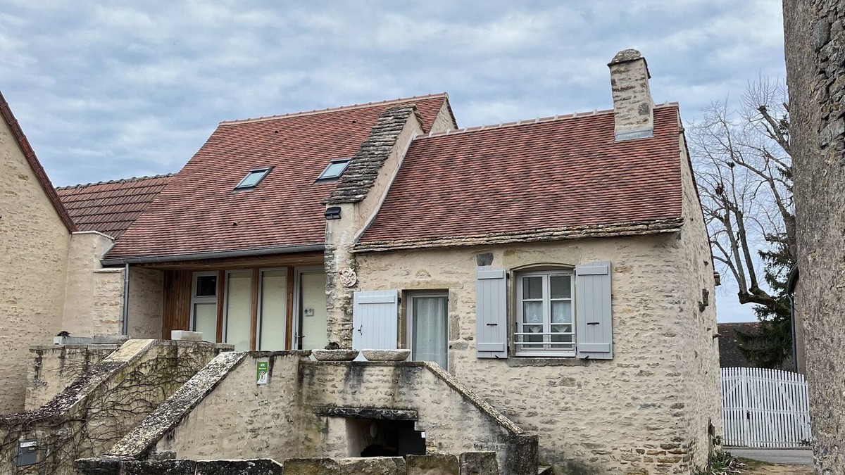 Saint-Clement-sur-Guye House | Gite des Laitières Saint-clement-sur-guye