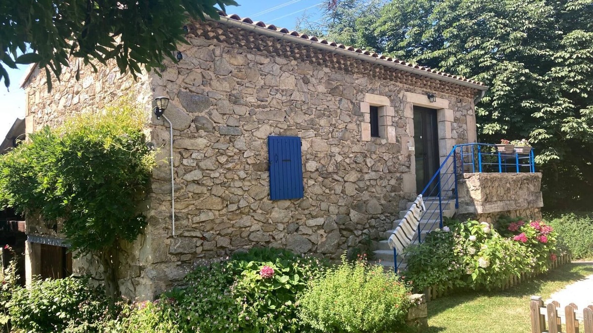 Saint-Jean-de-Muzols House | Gite douce heure ardéchoise - detached stone house-pool to share