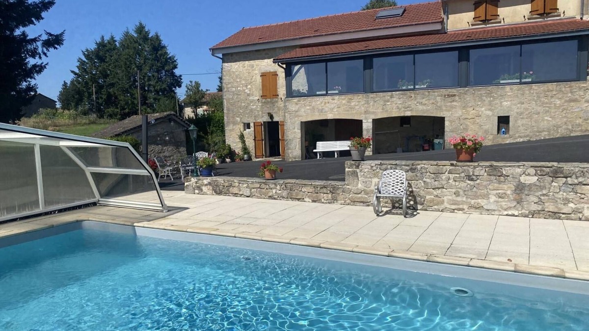 Senaillac-Latronquiere House | Gite du Fabre - SENAILLAC-LATRONQUIERE