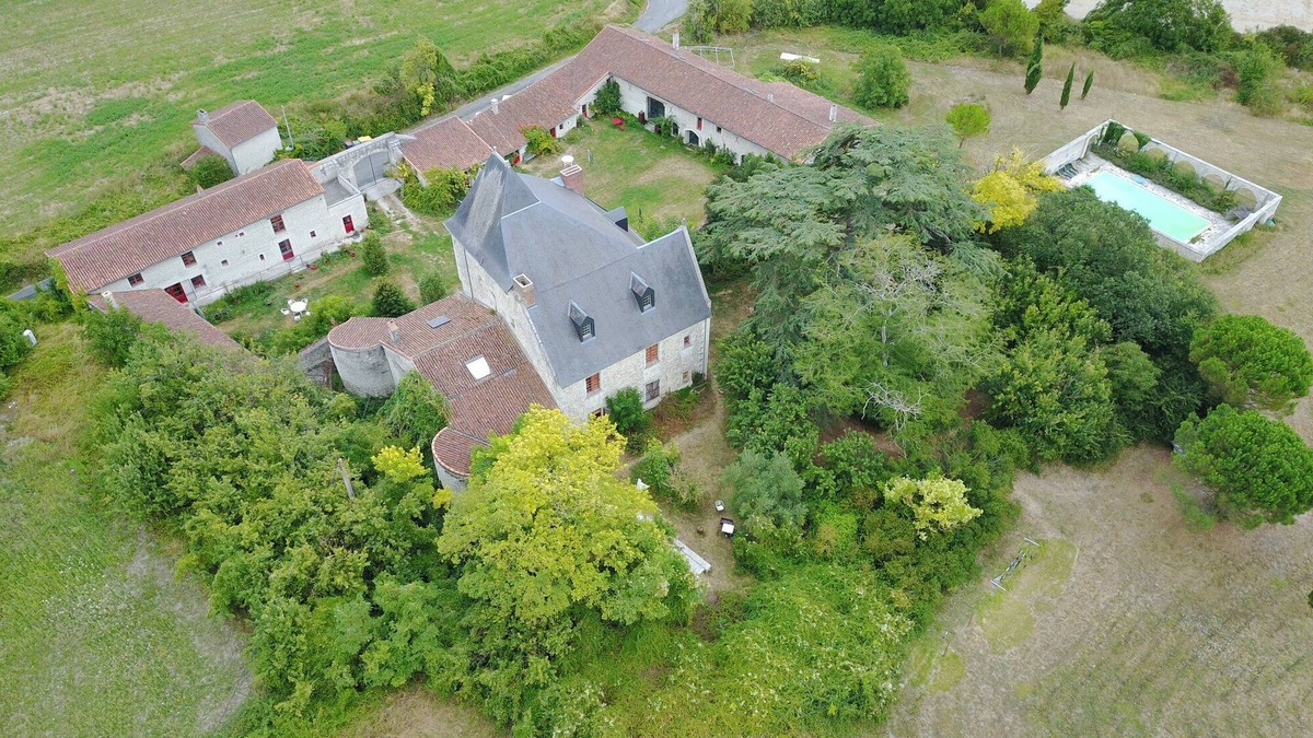Saires House | Gite du Manoir des Roches