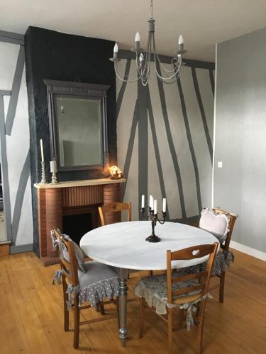 Aumale House | gite du moulin